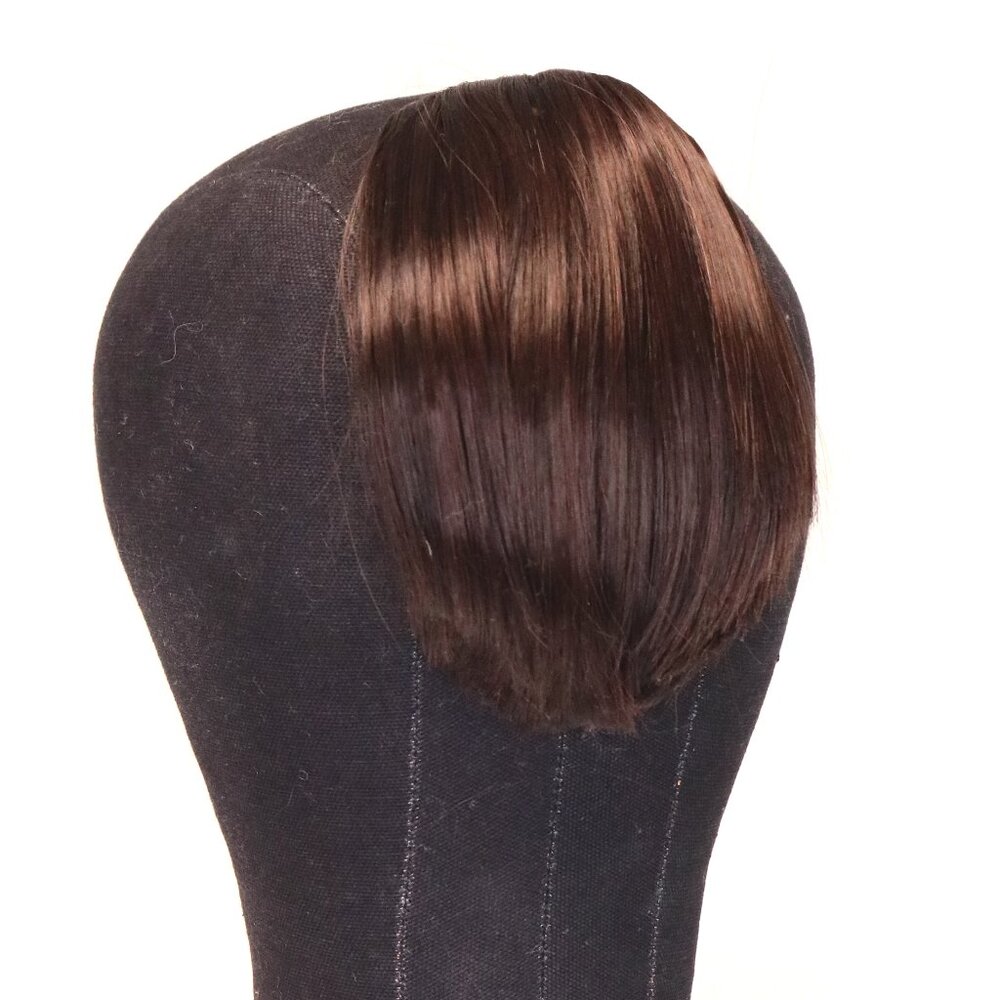 Arda Clip on Bangs in Natural Black